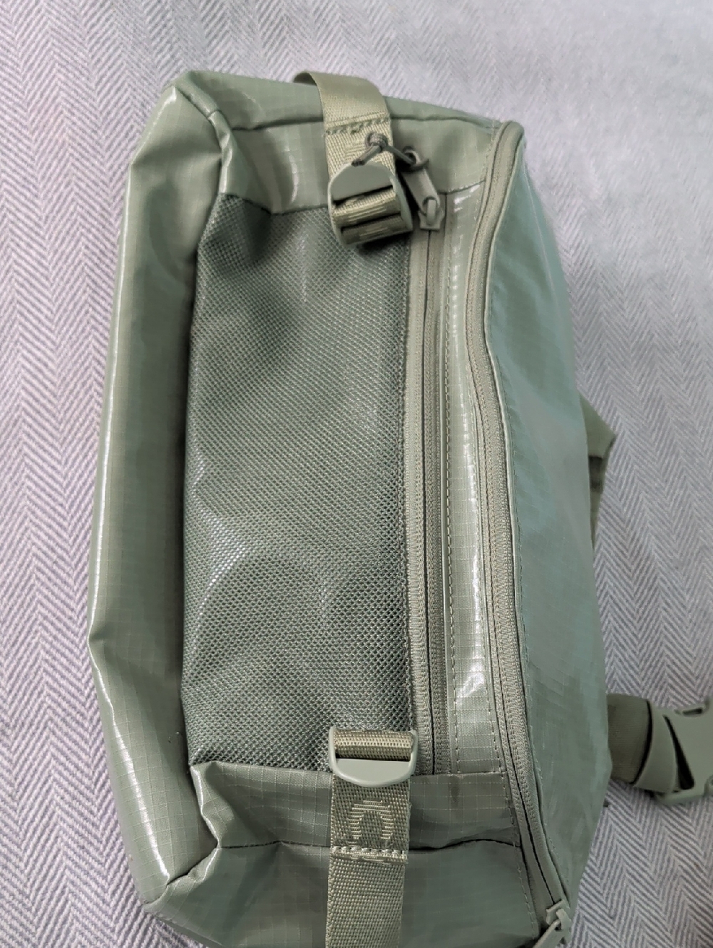 Calpak Olive Green Sling Bag - Lightweight Everyday Carry